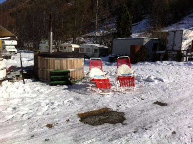 Camping Schonblick Im Saas-Tal Ξενοδοχείο Εξωτερικό φωτογραφία